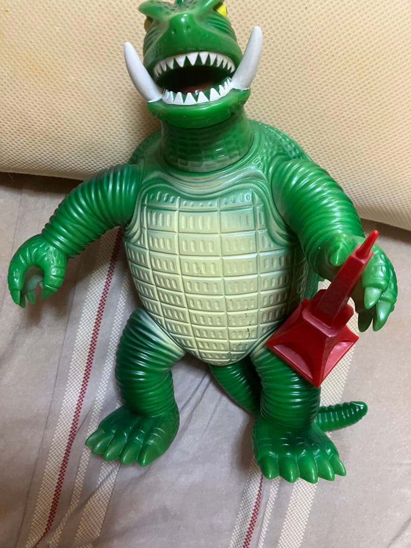 海洋堂めがソフビウルトラマンとジャイアントガメラセット