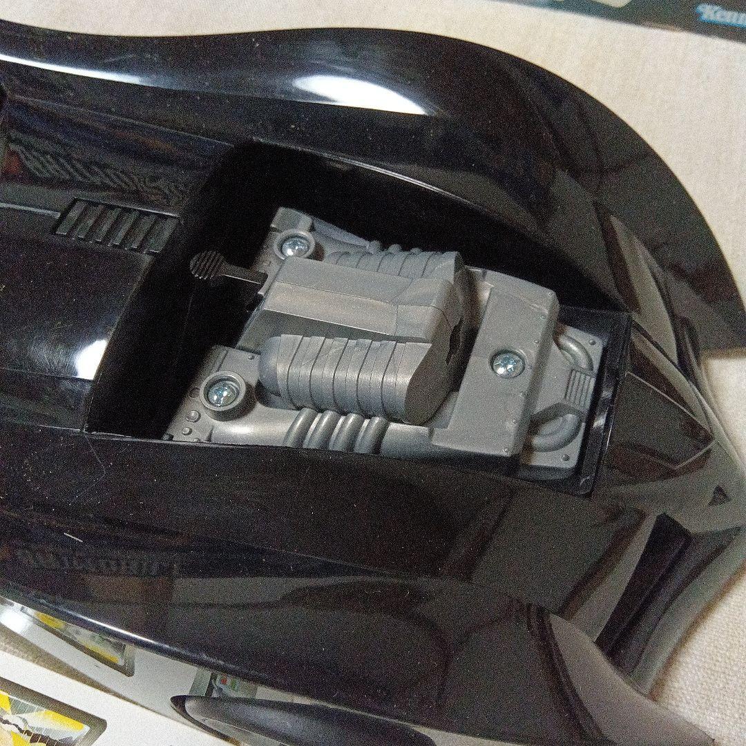 ミニカー BATMOBILE with Hidden Missile Launcher