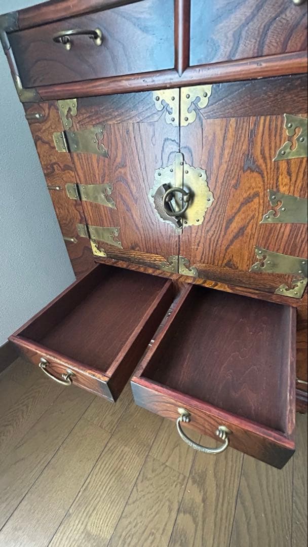 【12月限定値下げ】和箪笥 李朝箪笥 アンティーク家具 キャビネット