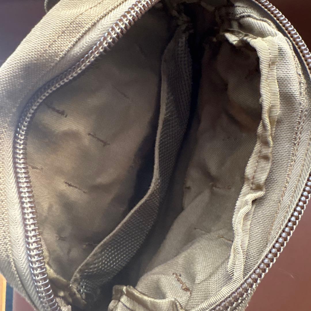 米軍 沖縄 ORDNANCE ハイドレーションポーチ 海兵隊 コヨーテブラウン