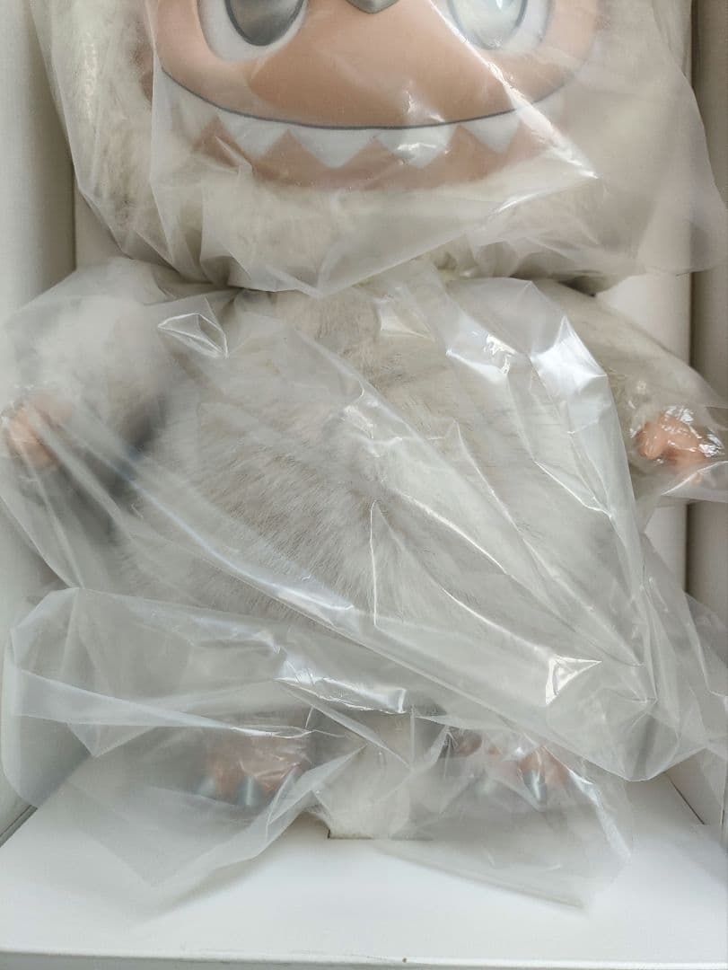 オ*作様 新品 POP MART THE MONSTERS ANGEL IN C