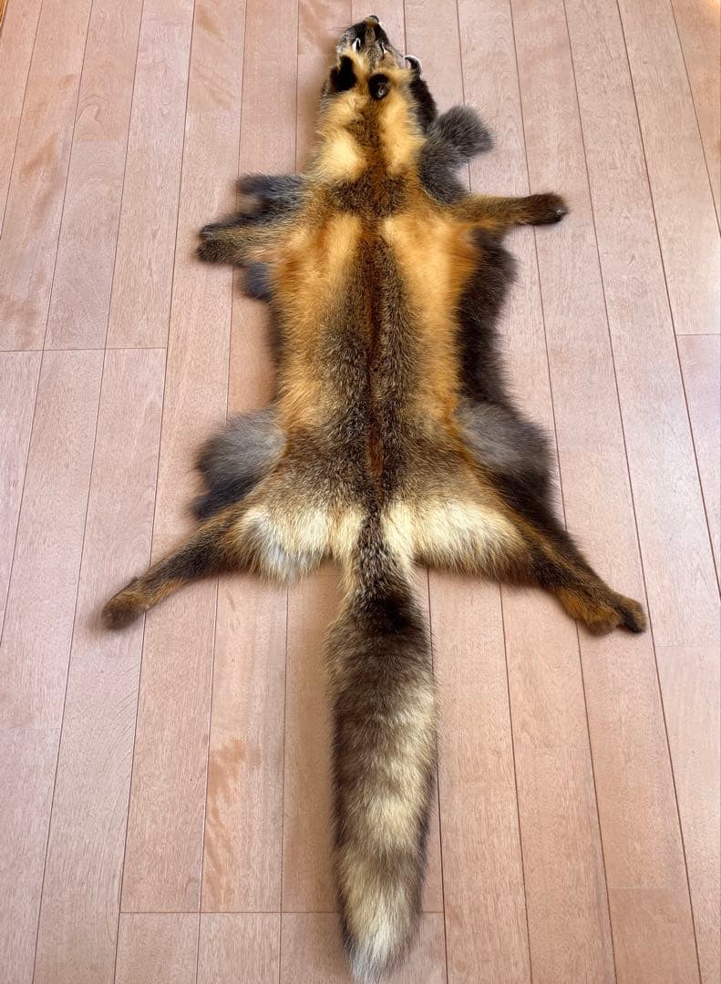 超希少 幻の十字ギツネ / クロスフォックス リアルファー C5★ラグ 毛皮