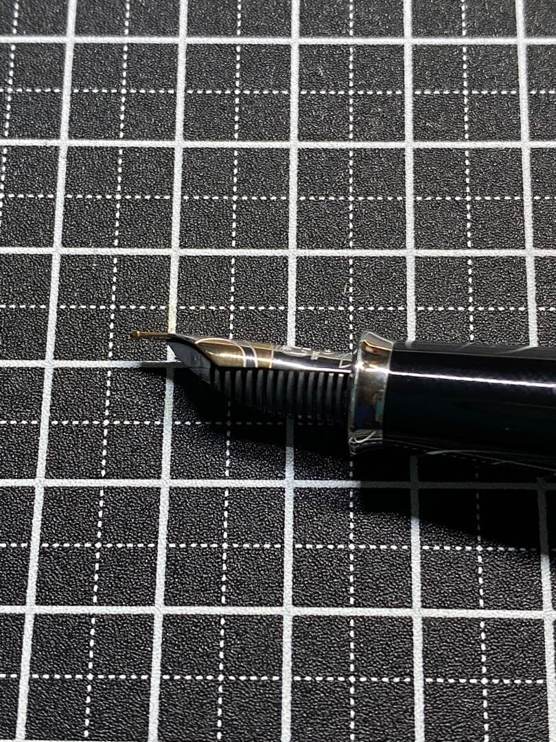 CROSS TOWNSENT CHERRY-BLOSSOM 万年筆　字幅F