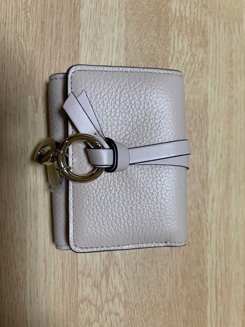 Chloé ALPHABETミニリフォールドウォレット