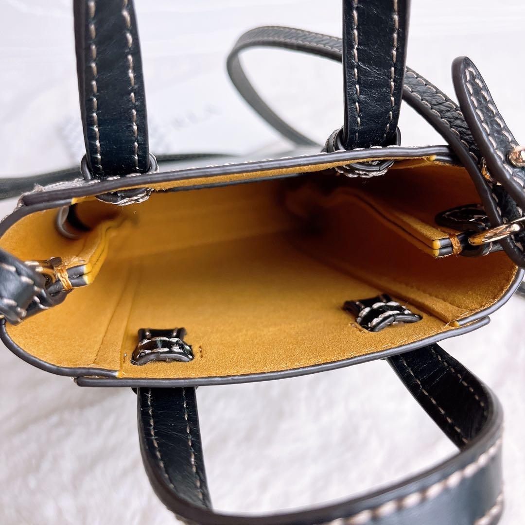 極美品☆FURLAフルラ 2wayショルダーバッグ スマホ 財布入れ レザー