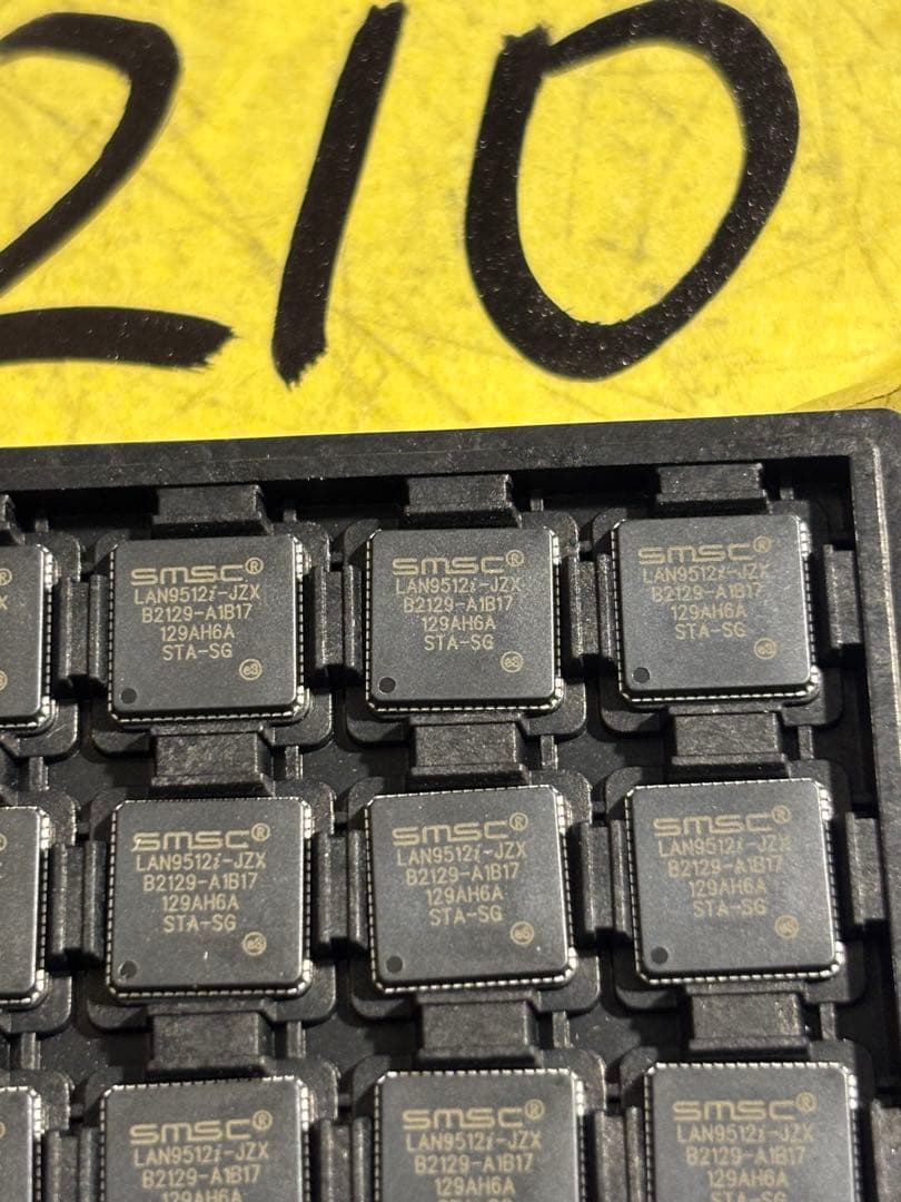 (10個) 集積回路　ICチップLAN9512I-JZX。新品同様。未使用。