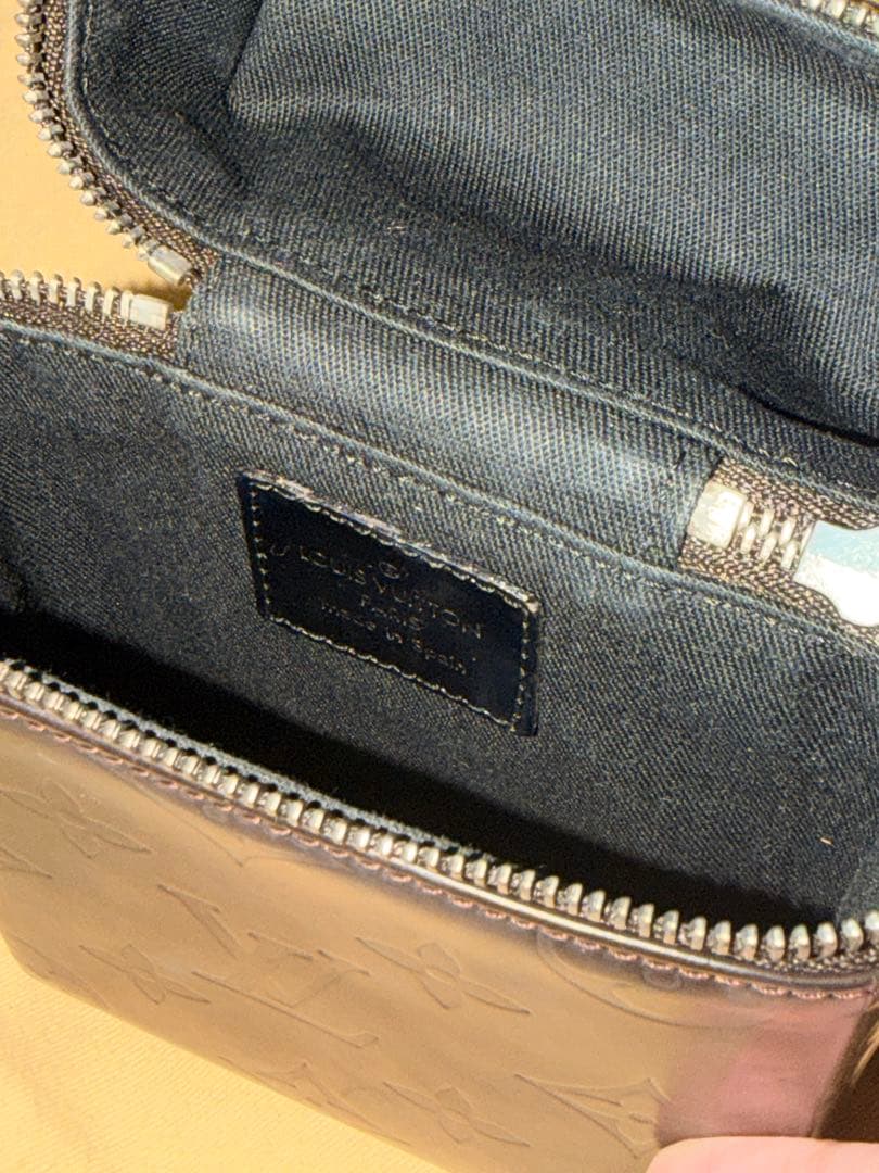 ゴリLouis Vuitton レイ モノグラム グラセ ウエストバッグ