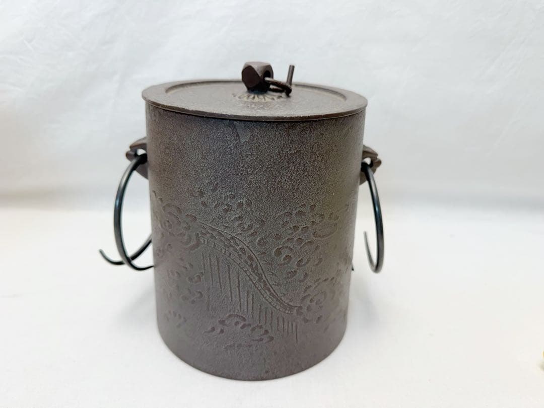 ほぼ未使用 茶道具 人間国宝 釜師 高橋敬典造 雲龍釜 釜印 共布 共箱