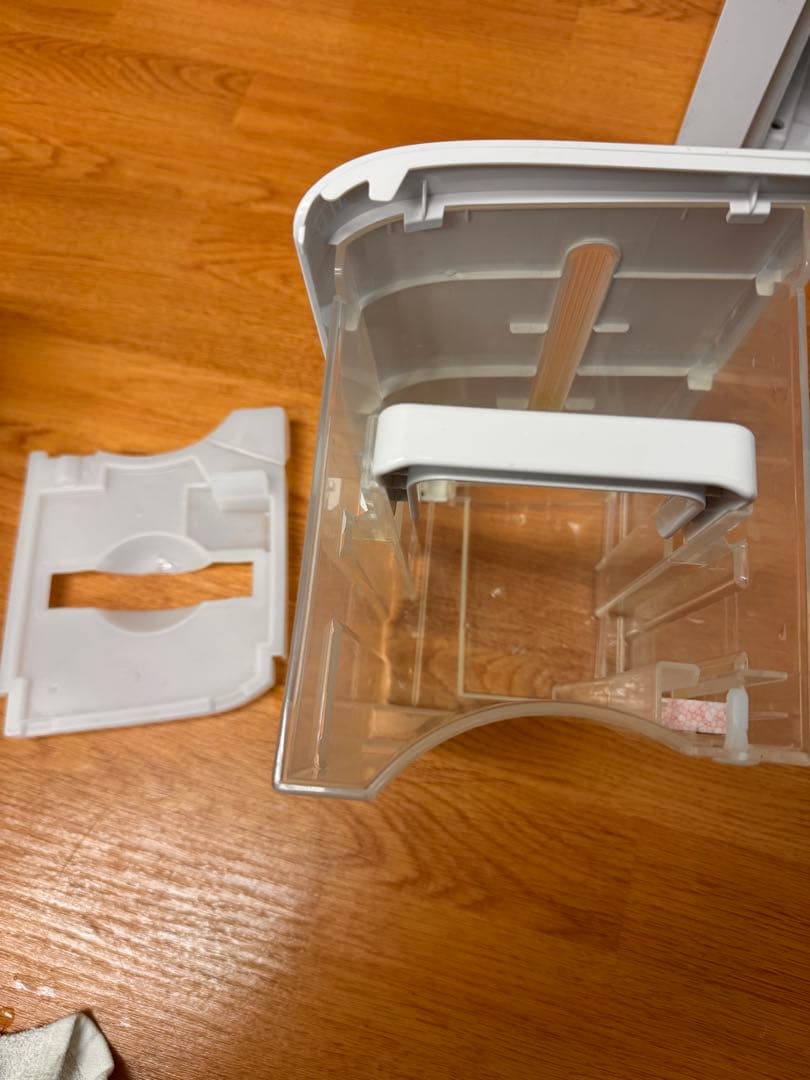 SHARP 除湿機 CV-R71-W 2024年製 清掃済 プラズマクラスター