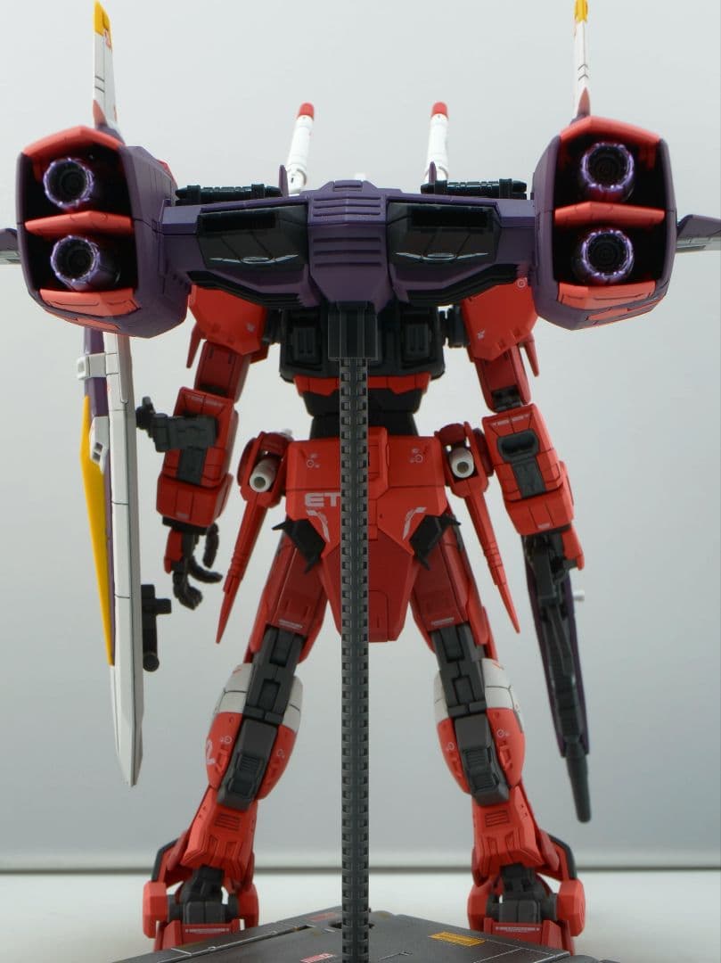 RG ジャスティスガンダム 塗装 完成品 バンダイ ガンプラ 1/144