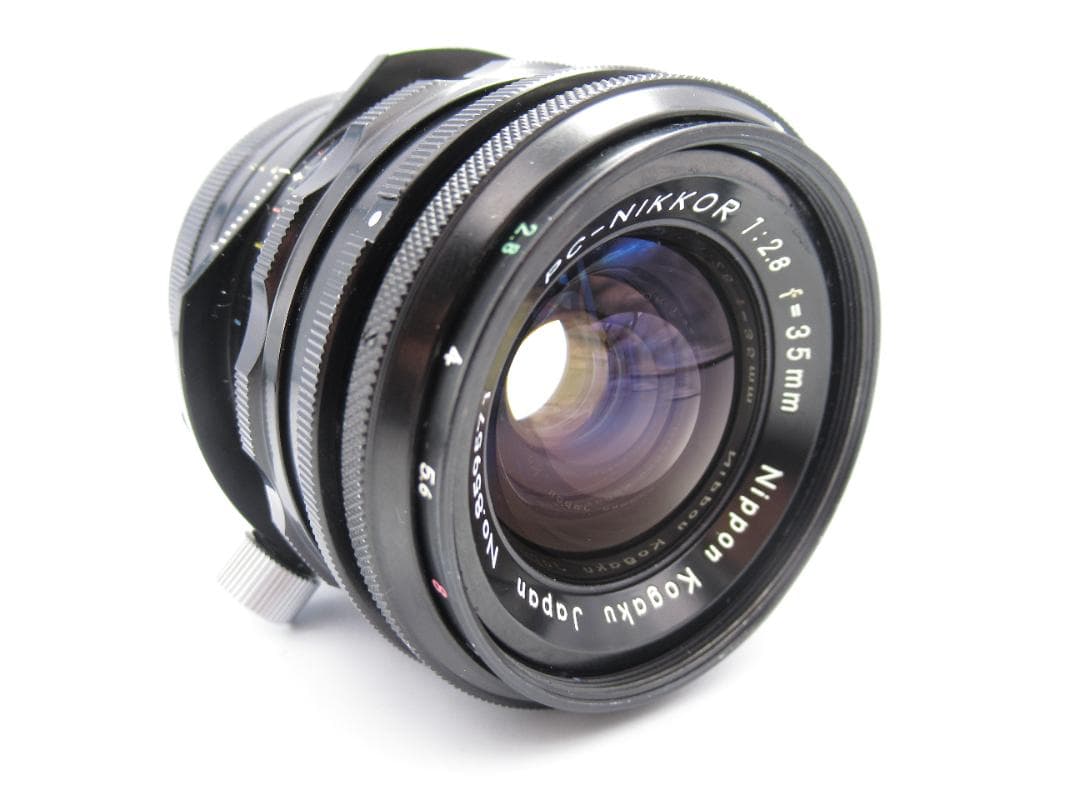 綺麗です。Nikon PC-Nikkor 35mm F2.8 管理F19V V