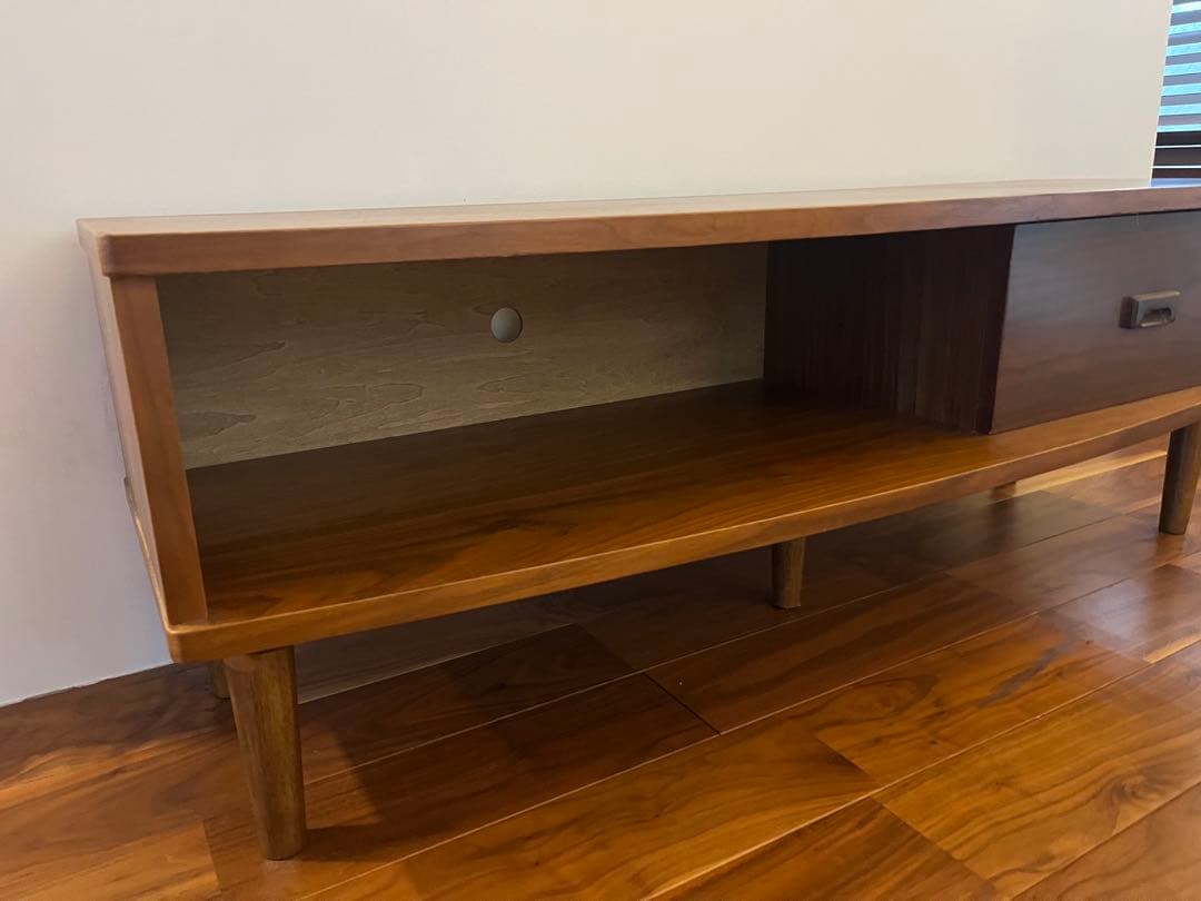 木製テレビ台 引き出し付き モダンデザイン