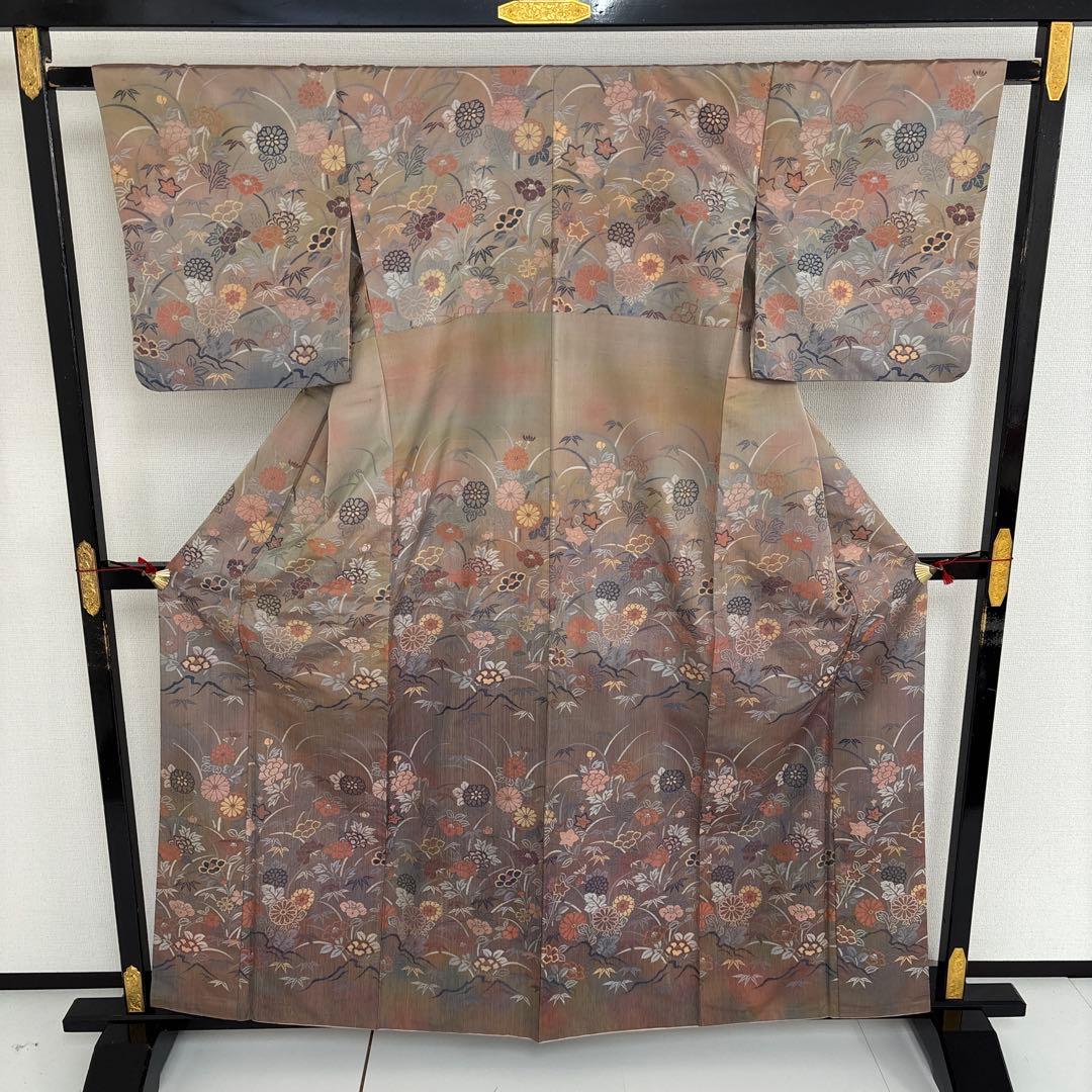 ねこねこ55様　AK-4748 絵羽紬 菱屋六右衛門 光沢ある紬