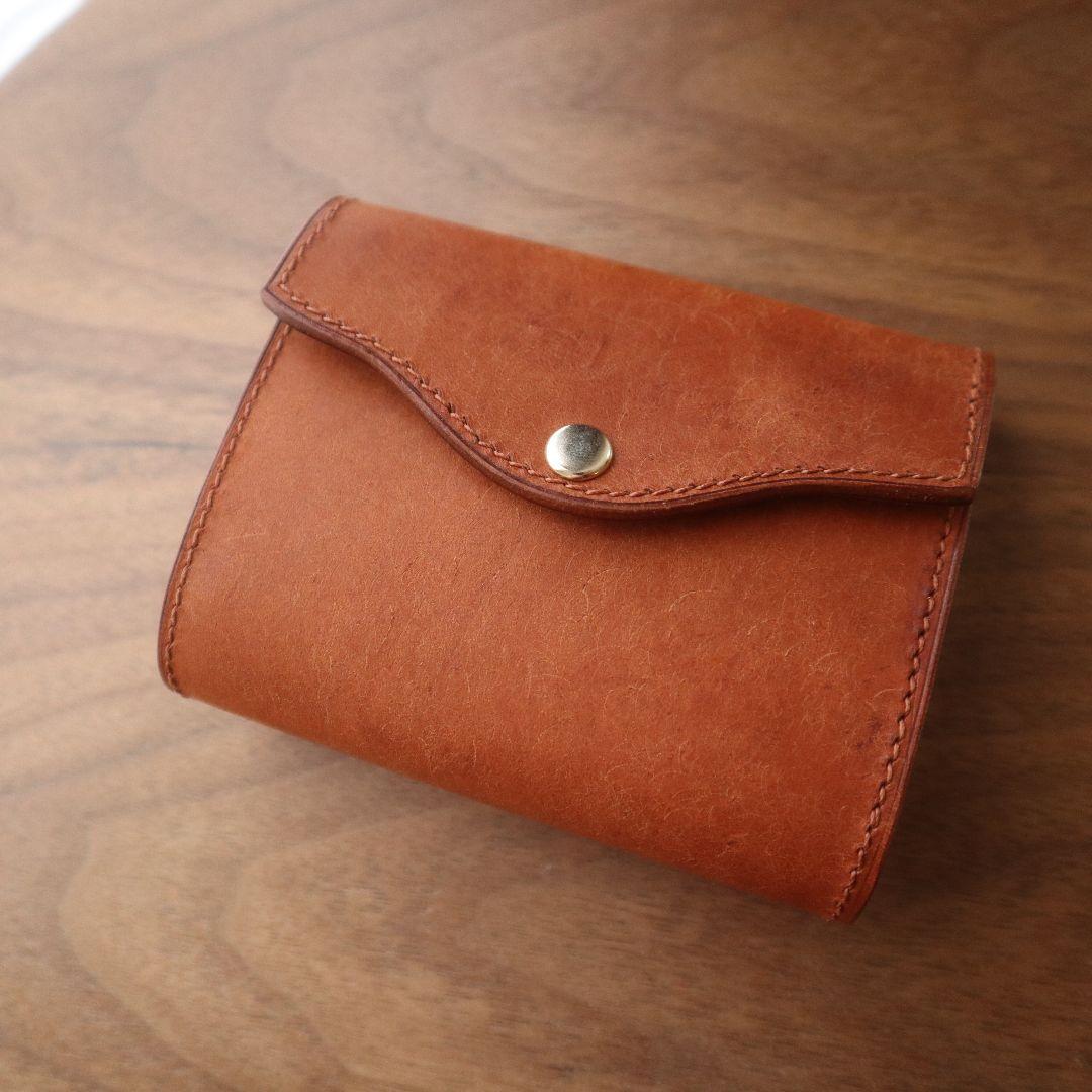 【みーちゃん(^^)　三つ折り財布　マルゴーブラウン】