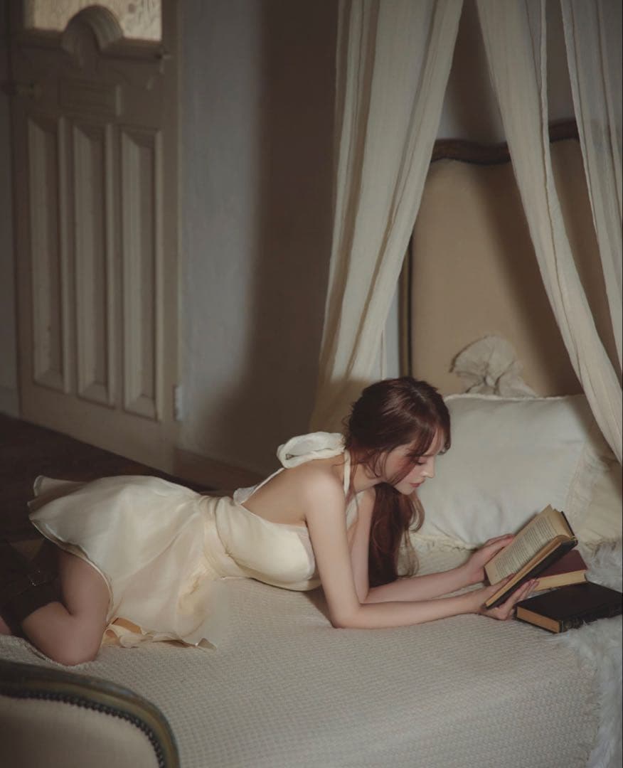 ROBE de FLEURS /Brille ホルターリボン/ フレアミニドレス