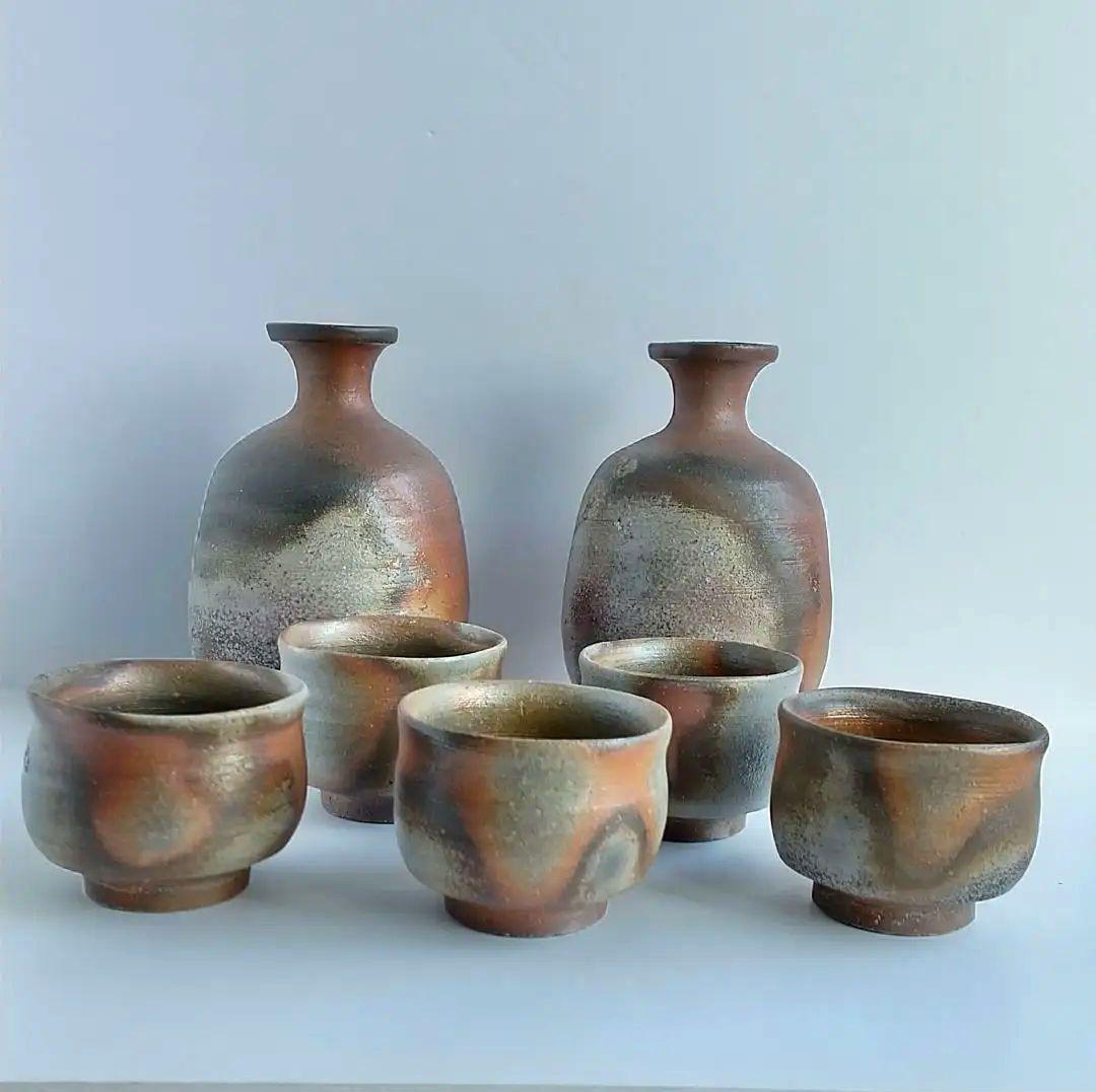 備前焼　酒器揃い(徳利２本、ぐい呑５個)セット