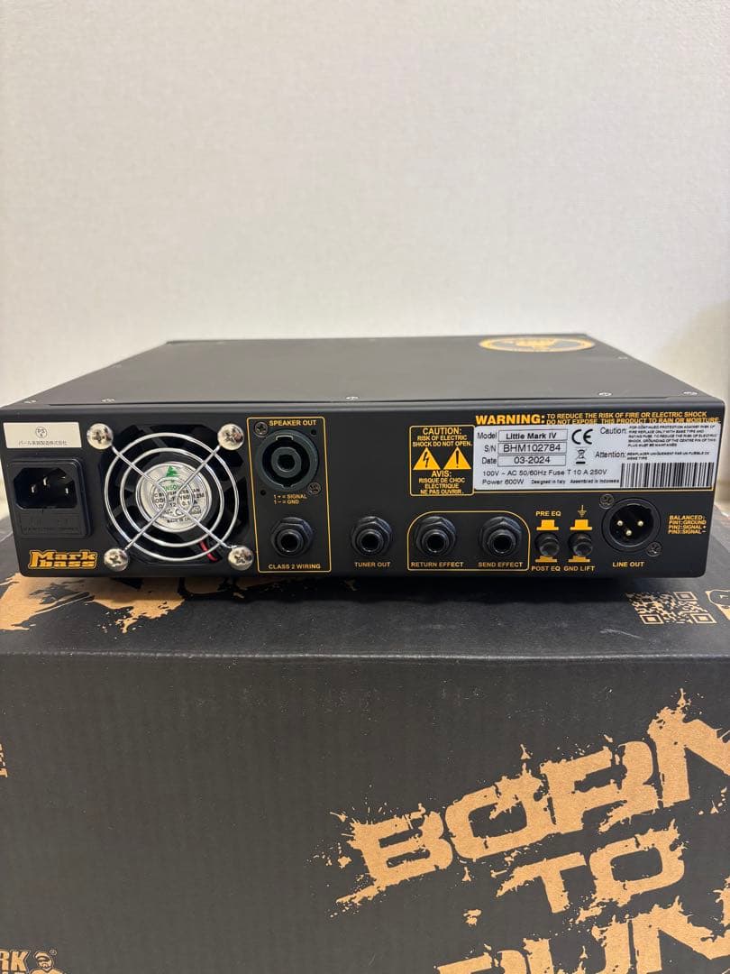 Markbass Little Mark IVベース用アンプ　ケース&ケーブル付
