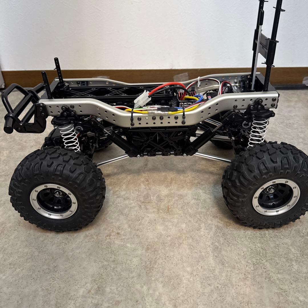 タミヤ トヨタランドクルーザー(CR-01)ロッククローリング用シャーシ