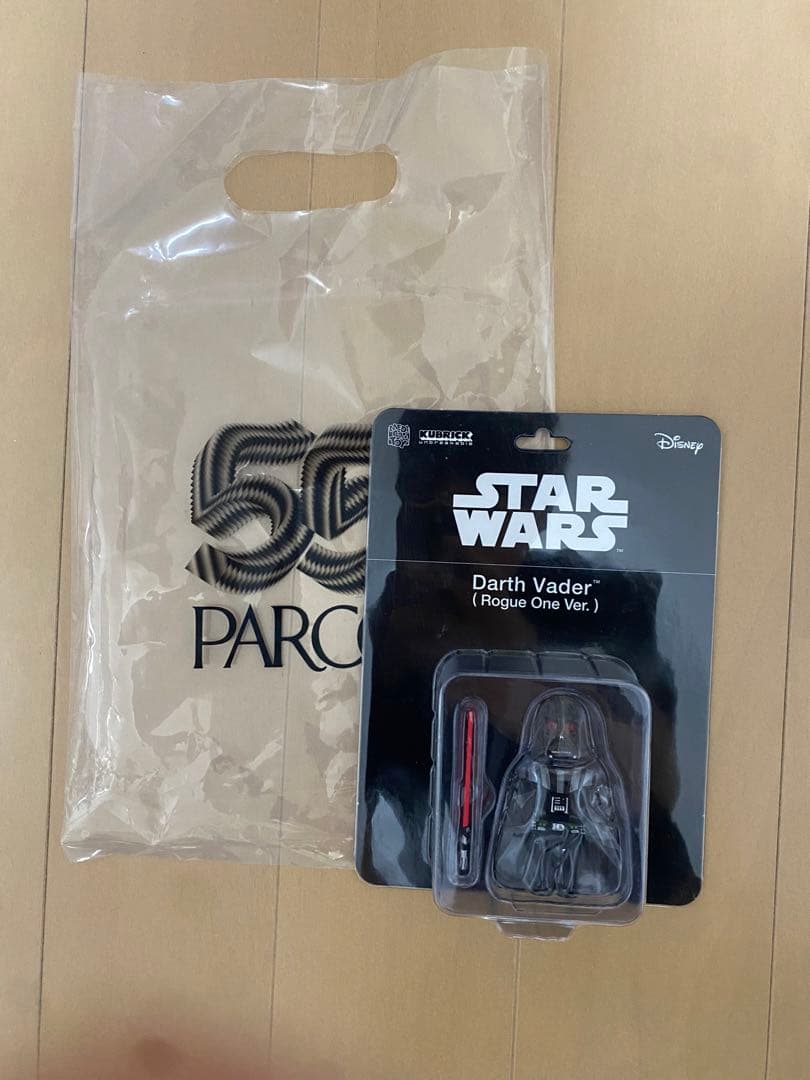 ダースベイダー　ローグワン　フィギュア