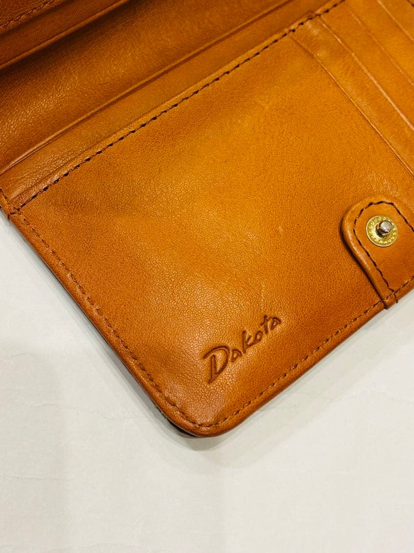 新品　ダコタ　Dakota オスピタリタ 二つ折り財布 0031231