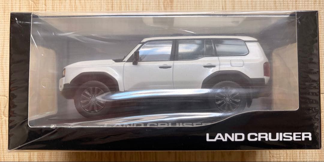 【新品未開封】トヨタ ランドクルーザー250ミニカー