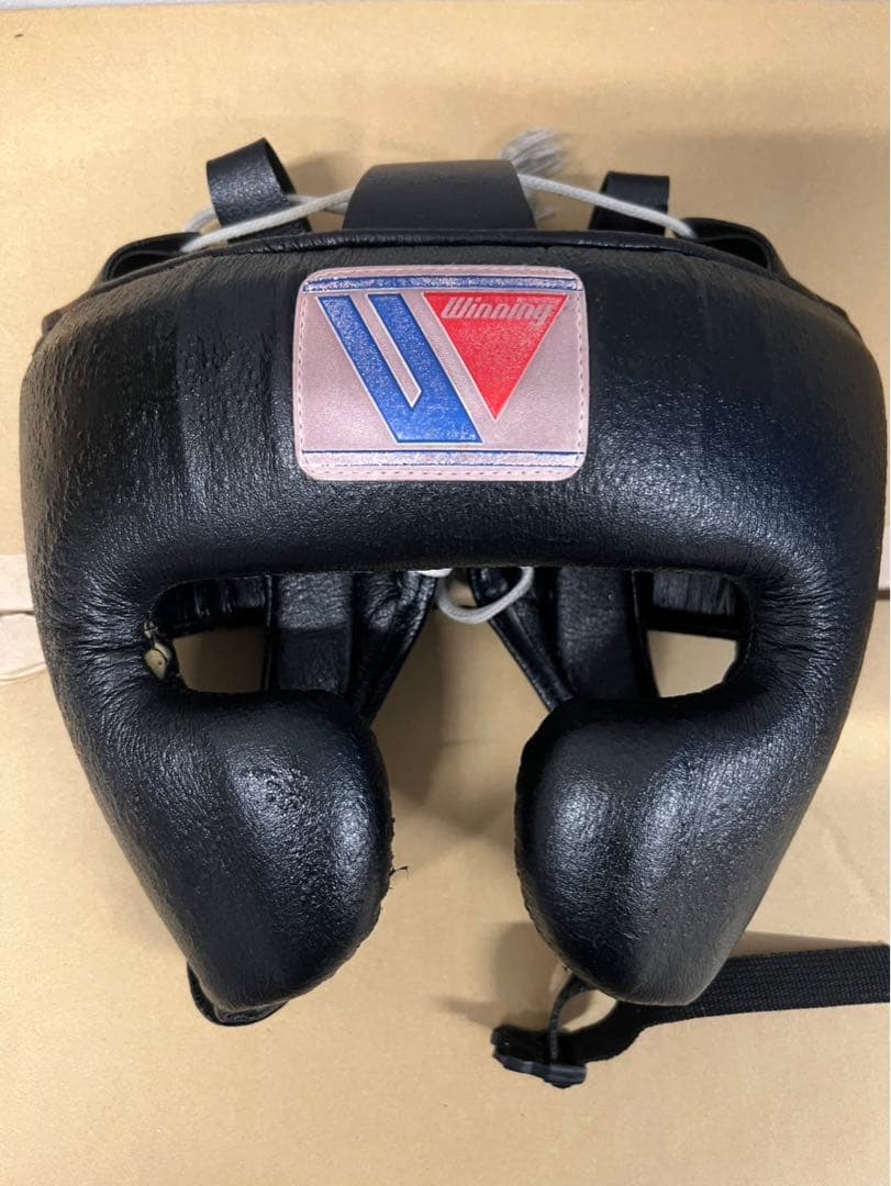 (*イ様 最終価格！！早い者勝ちWinning ボクシング ヘッドギア 黒