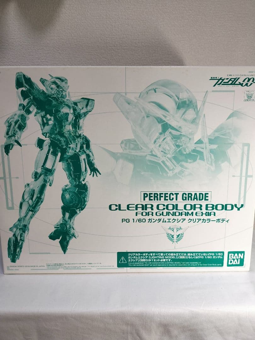 PG 1/60 ガンダムエクシア クリアカラーボディ