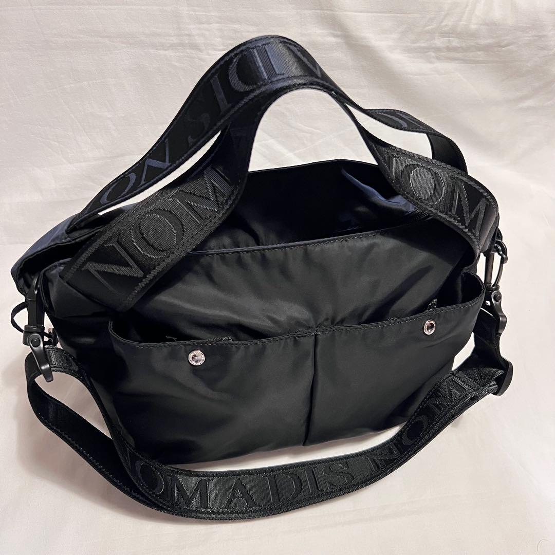 美品　NOMADIS ノマディスBASQUEMSLD 25SSショルダーバッグ