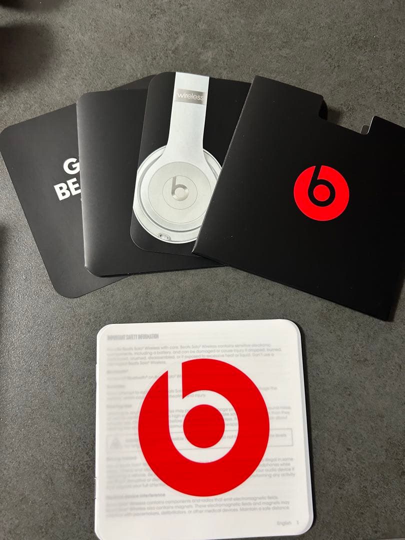 BEATS SOLO3 ワイヤレスヘッドホン レッド