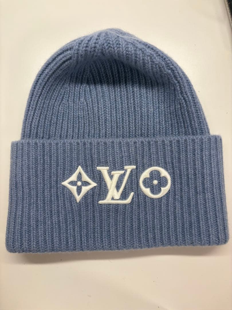 LOUIS VUITTON ニット帽ブルー