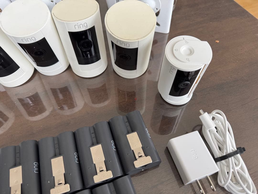 防犯カメラ Ring Stick Up Cam Battery +indoor cam