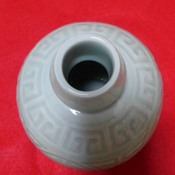 中国美術 青磁小壺