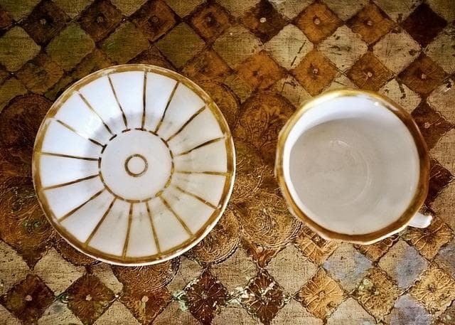 フランス 19世紀 金の珊瑚とカップアンドソーサーb パリ窯 アンティーク