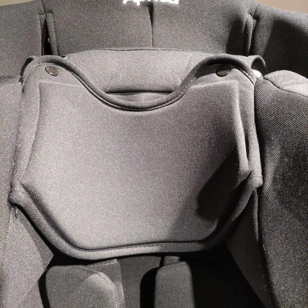 Aprica チャイルドシート フラディアプラス プレミアム isofix