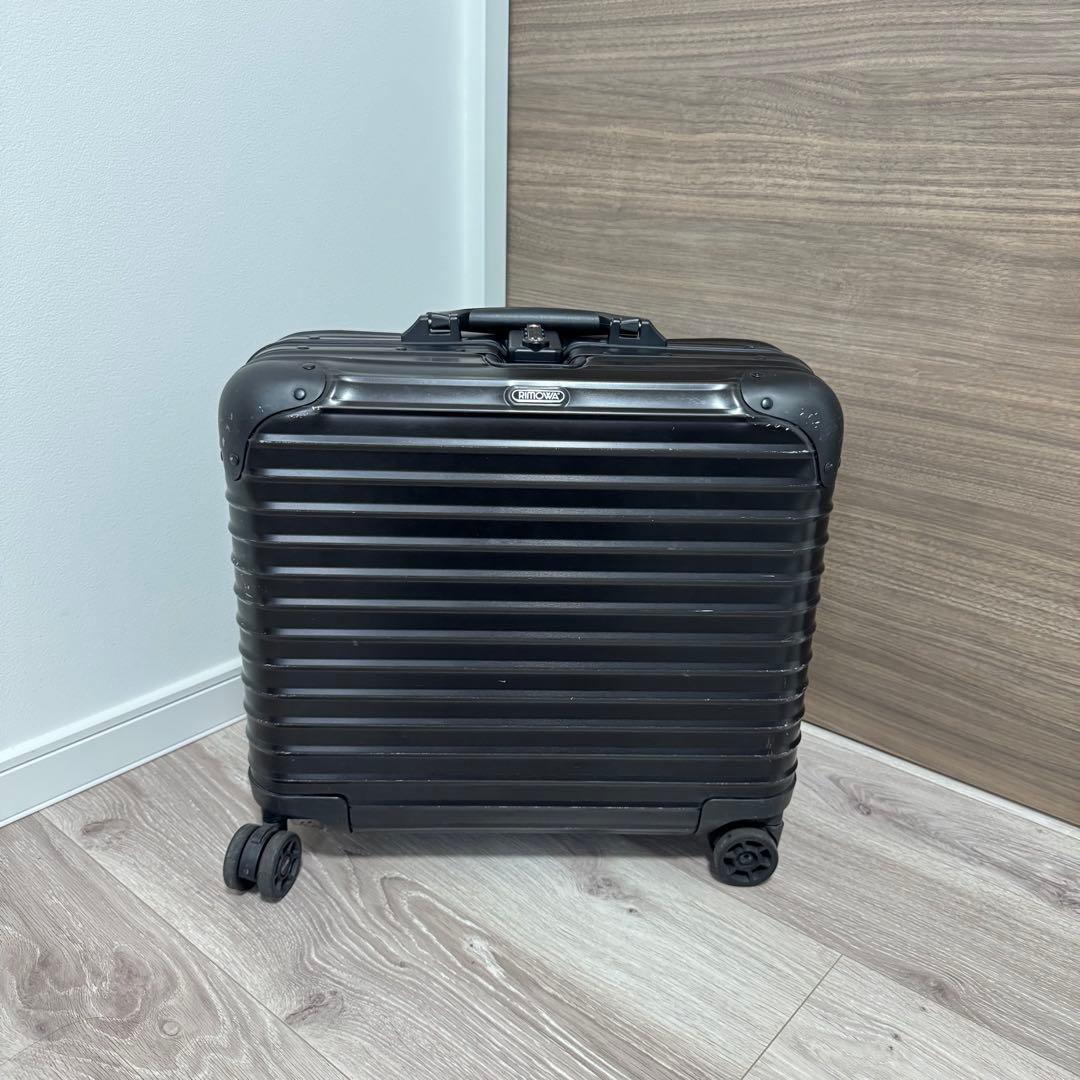 [正規品]RIMOWA TOPAS STEALTH ブラック キャリーケース