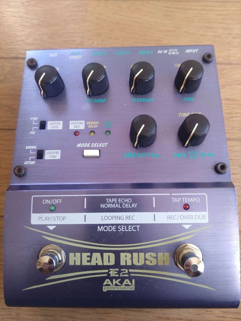 AKAI HEAD RUSH E2 ギターエフェクター