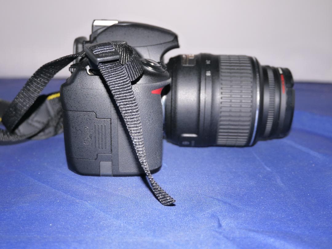 高画質　Nikon D3100＋AF-S DX NIKKOR 18-55mm