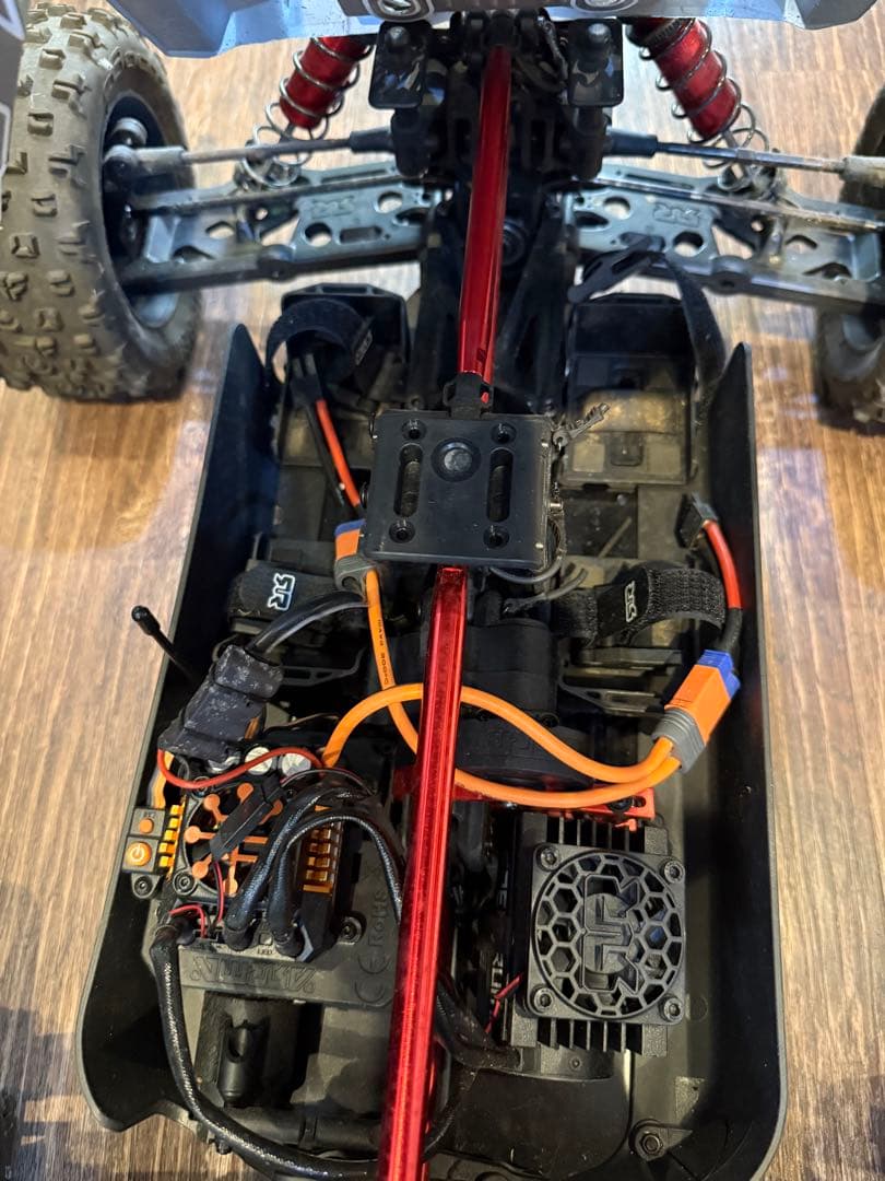 Yamahi 様ARRMA KRATON 8S 1/5スケール