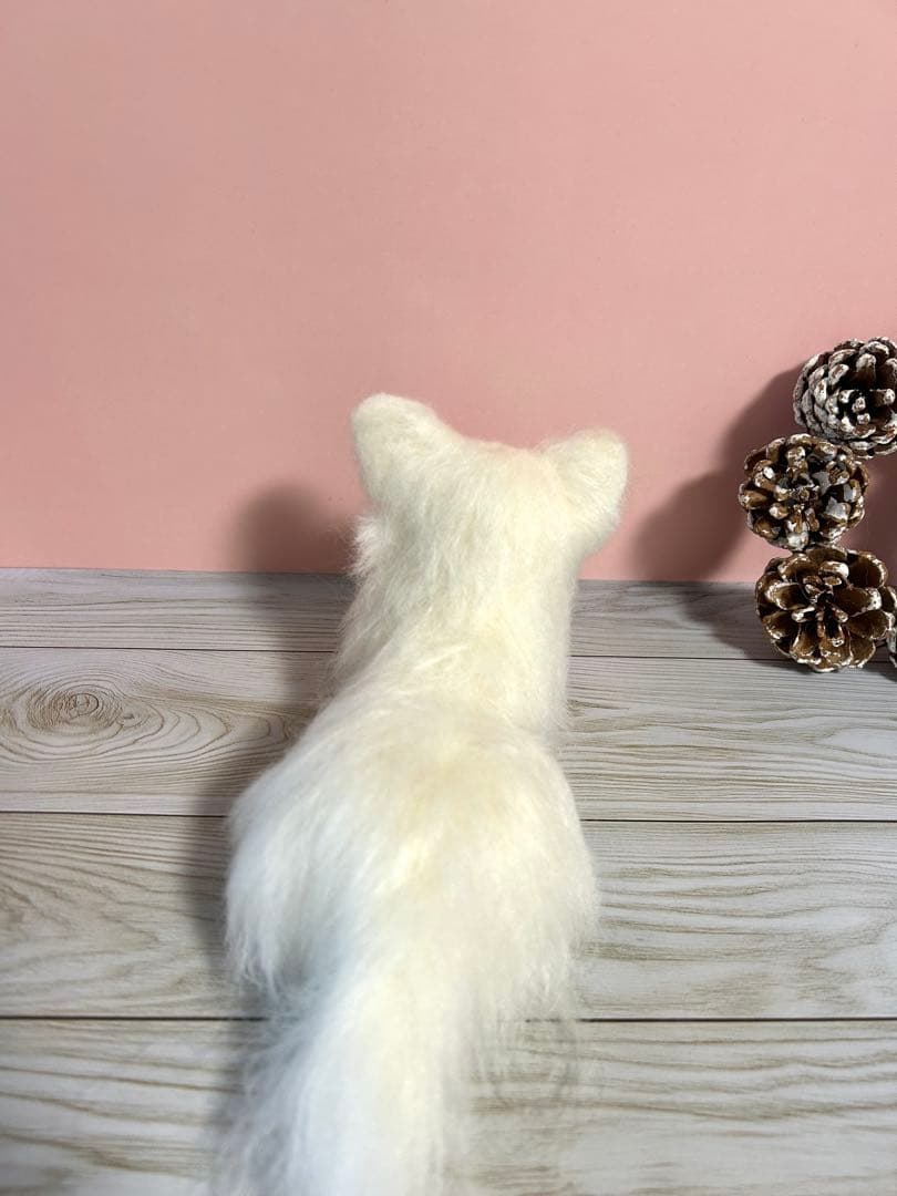 羊毛フェルト　リラックスチワワちゃん　no.17