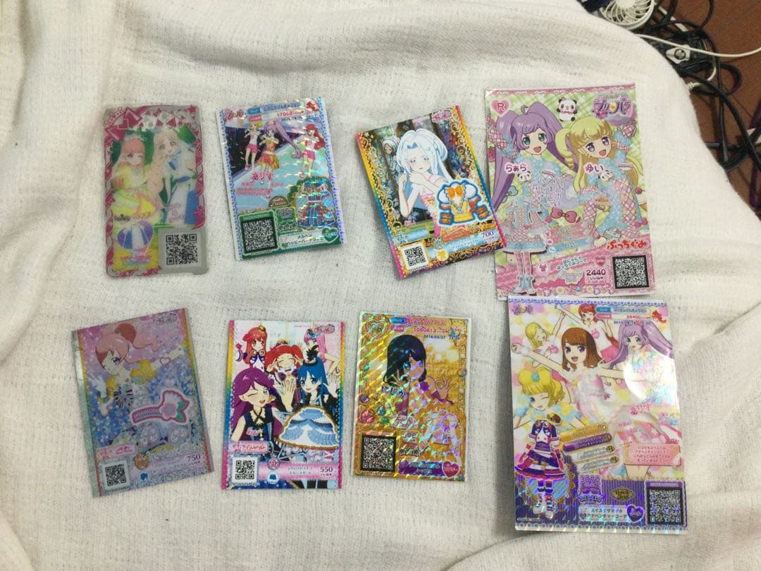 アイカツカード（旧アイカツ、アイカツスターズなど）まとめ売り　100枚以上