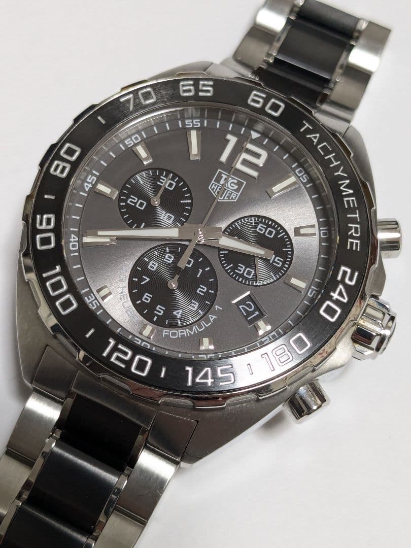 美品　最安　タグホイヤー フォーミュラ1 クロノグラフ 腕時計 CAZ1111