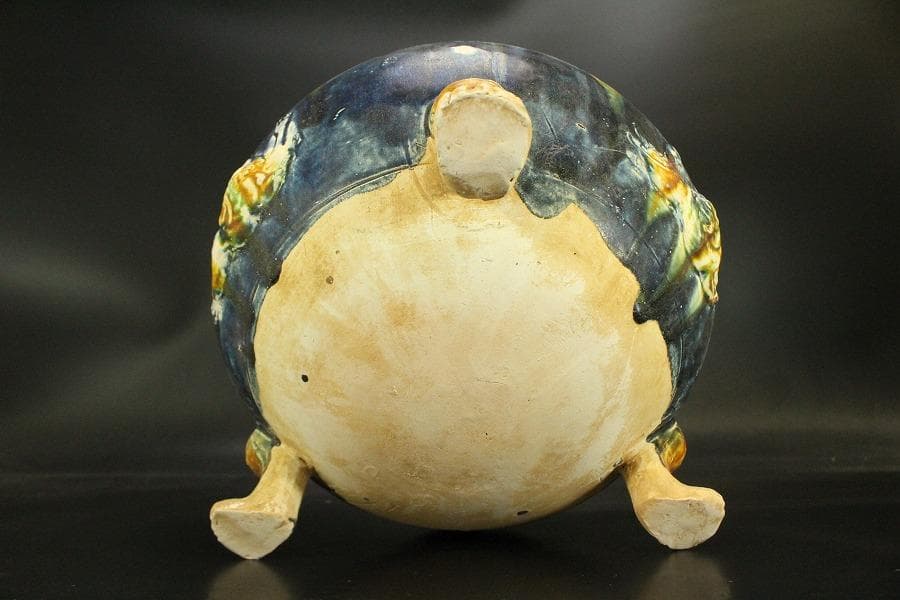 中国美術 三彩 獅子紋 三足壷(A818)