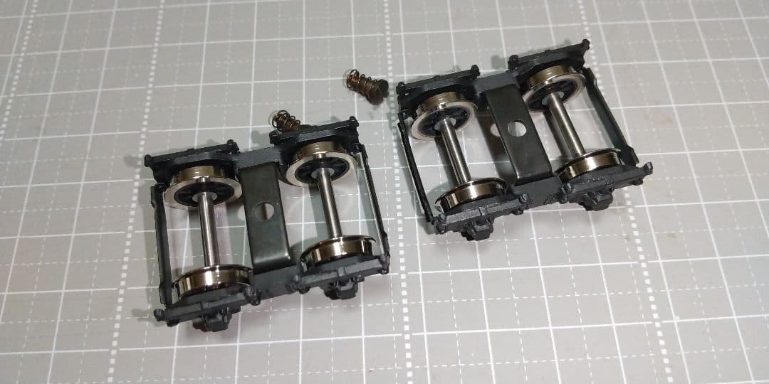 先台車、従台車、テンダー台車。 鉄道模型 、HOゲージ 、蒸気機関車 パーツ