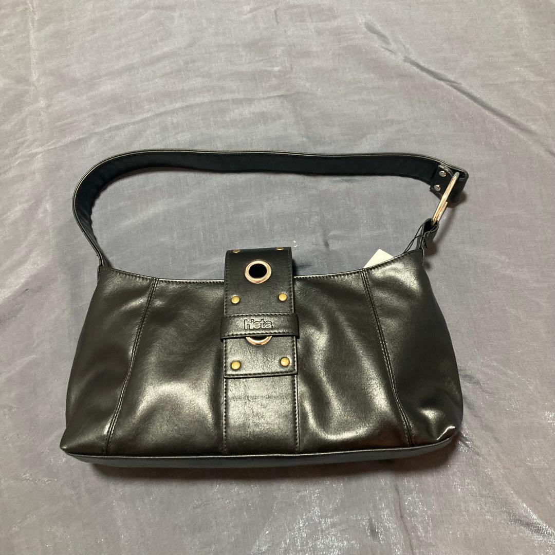 hieta ショルダーバッグ 黒