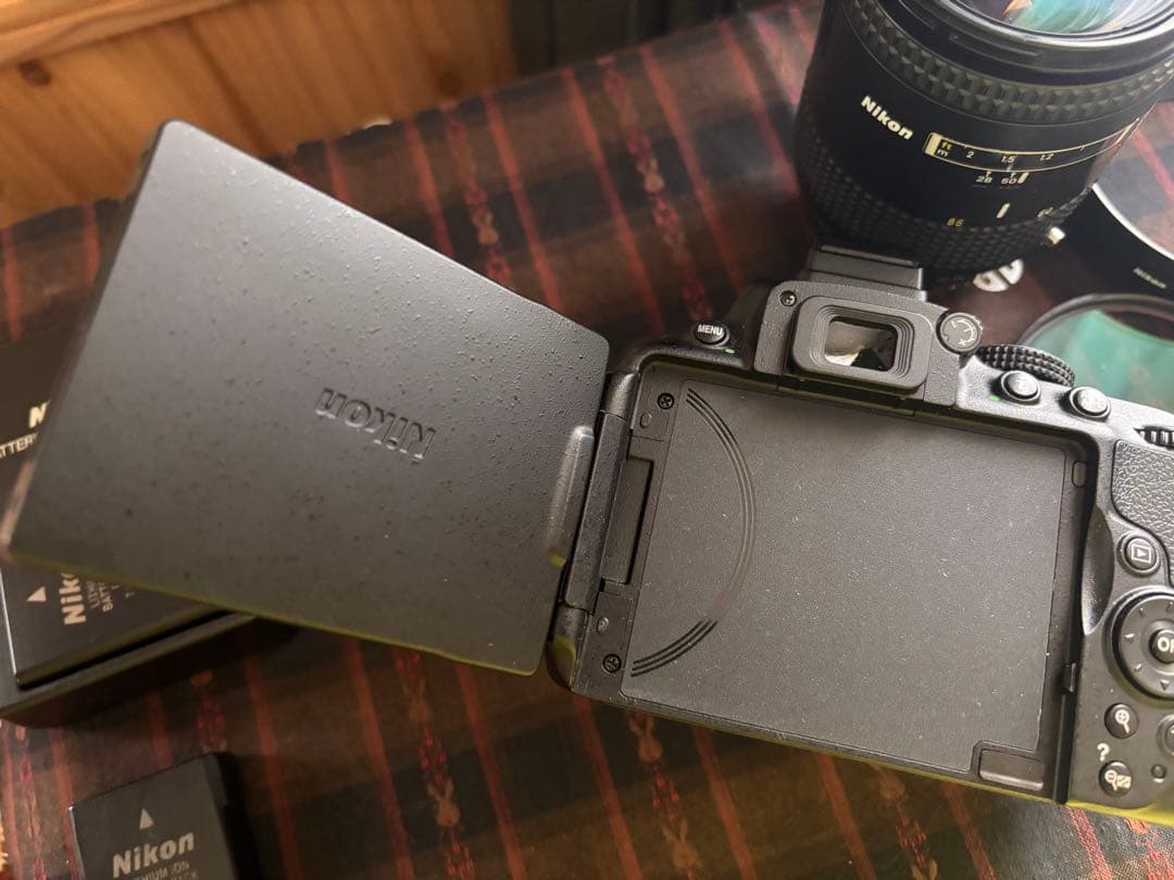 最終価格★NikonD530ズームレンズ純正バッテリー2個10219ショット