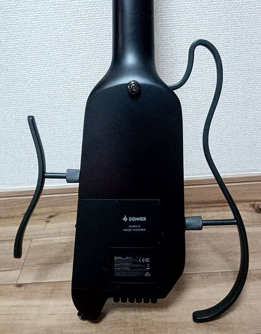 Donner Hush-X ヘッドレスギター