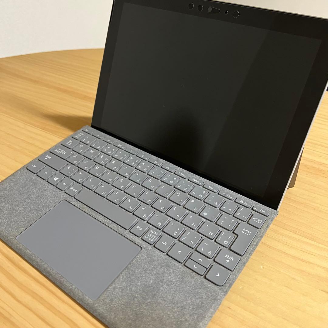 Microsoft Surface goタイプカバー付き 充電器なし