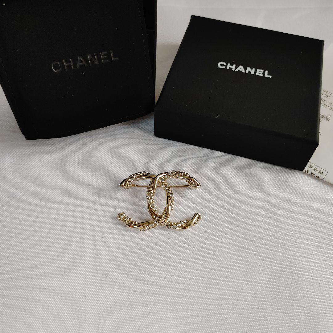 CCマーク ゴールド クリアストーン ブローチ