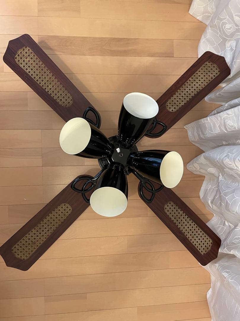 [Oshin]シーリングファン　アンティーク調　４灯