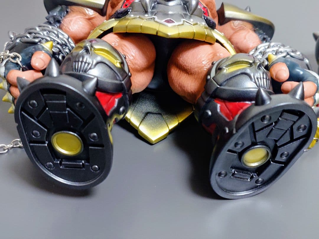 壺工房 KAIJU ONE ソフビ